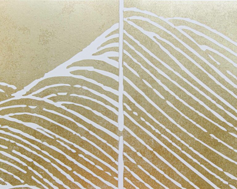 Waves Extra Gold