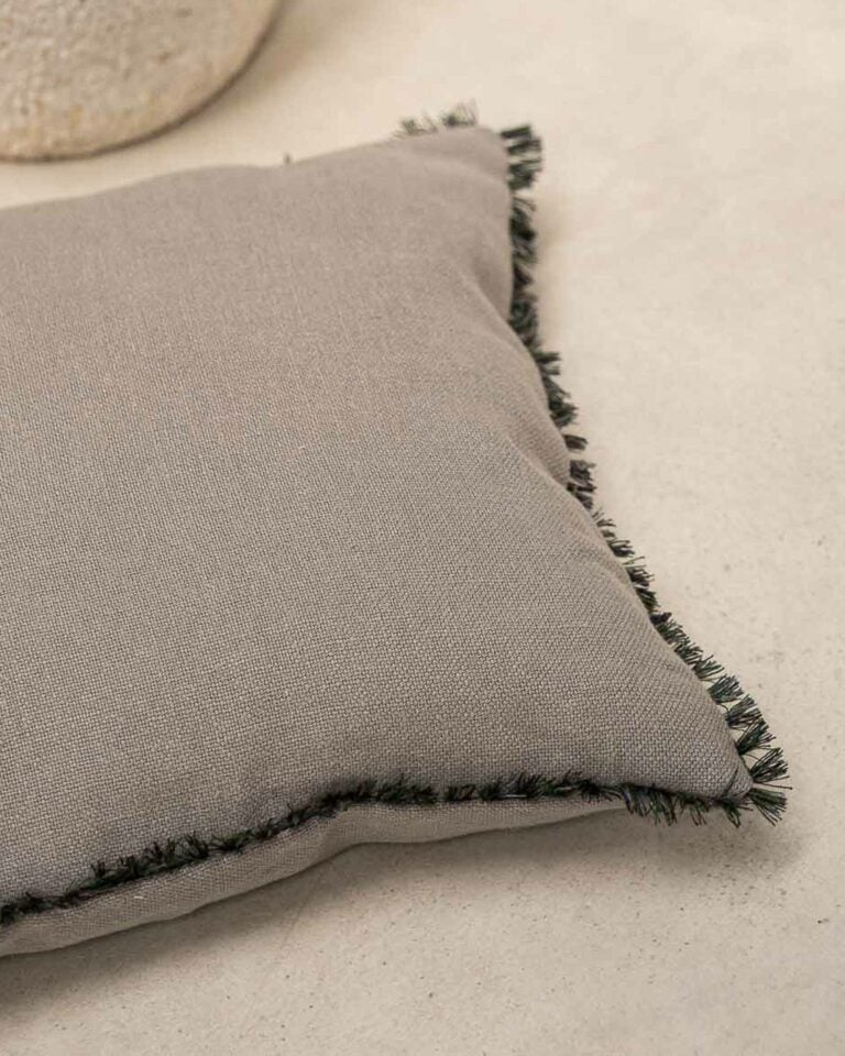 El Mercader Grey