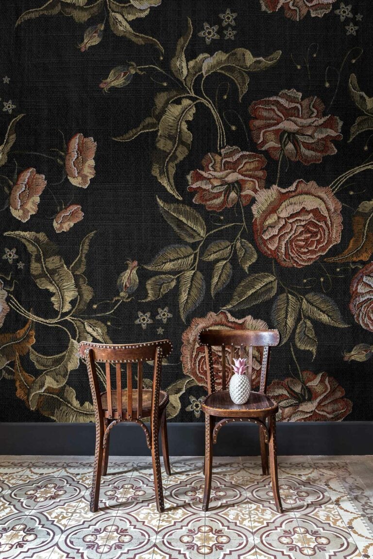 Embroidery Flora Black
