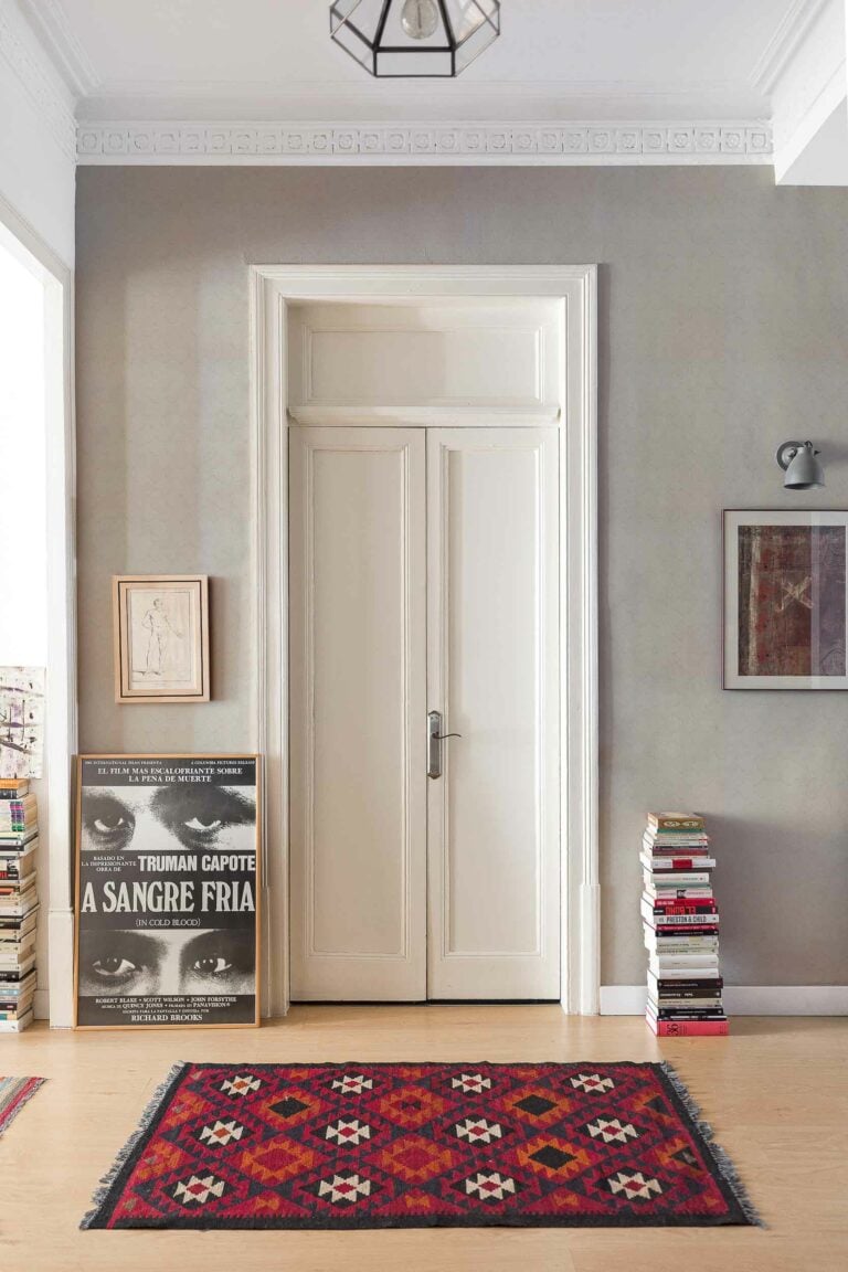 Hemingway Ivory